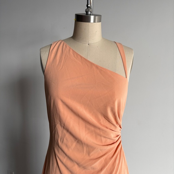NWT BCBGMaxAzria Slash Neck High Slit Dress in Apricot Sz 4 - Picture 2 of 11